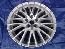 Load image into Gallery viewer, 1x Alufelge 18 Zoll 8.5" 5x112 50ET Glanz Silber 8S0601025D Audi Tt Rim Wheel FEL4300621007nv