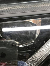 Laden Sie das Bild in den Galerie-Viewer, Frontscheinwerfer Skoda Octavia I 5E4941015A LE18A6419030111823300 Links SCH7726284461zm