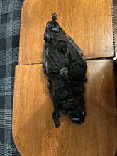 Laden Sie das Bild in den Galerie-Viewer, Frontscheinwerfer Seat Toledo IV 90037322 LED Rechts Scheinwerfer Headlight