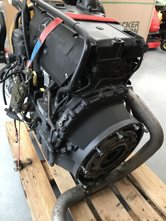 Motor Mercedes-Benz Vario OM904LA 390TKm Engine Komplett MOT4692236727zs
