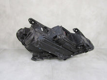 Laden Sie das Bild in den Galerie-Viewer, Frontscheinwerfer Mercedes-Benz W246 A2468207161 Links Scheinwerfer Headlight SCH6407336671up