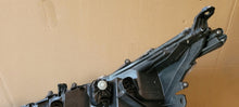 Laden Sie das Bild in den Galerie-Viewer, Frontscheinwerfer Toyota Corolla 81150-02860 Rechts Scheinwerfer Headlight SCH2955190904ms