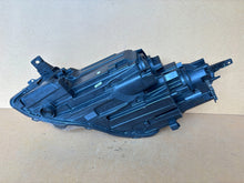 Load image into Gallery viewer, Frontscheinwerfer Ford Kuga LV4B-13W029-AG Rechts Scheinwerfer Headlight SCH3786996056tw