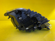 Load image into Gallery viewer, Frontscheinwerfer BMW 2 F22 F23 7469778-07 LED Rechts Scheinwerfer Headlight SCH6046298882jz