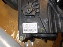 Load image into Gallery viewer, Frontscheinwerfer VW Jetta I 5C7541752E Rechts Scheinwerfer Headlight SCH7834790560ww