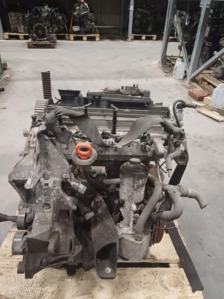 Motor Audi A5 A4 CAH 2.0 TDI 159TKm 2009 Diesel Engine Unkomplett