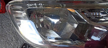 Laden Sie das Bild in den Galerie-Viewer, Frontscheinwerfer Dacia Logan Sandero II OE260103529R Rechts Headlight SCH6062810164nu