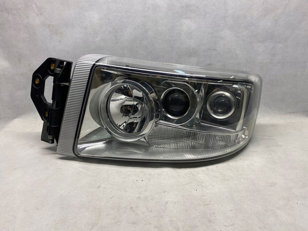 Frontscheinwerfer Renault 7482588679 Links Scheinwerfer Headlight