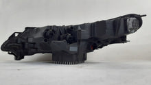 Laden Sie das Bild in den Galerie-Viewer, Frontscheinwerfer Land Rover Range Evoque L551 II K8D2-13W029-DF Rechts SCH4440368906is