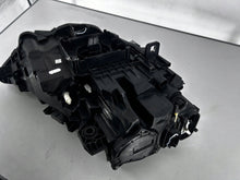 Laden Sie das Bild in den Galerie-Viewer, Frontscheinwerfer Audi A3 8V0941033C Ein Stück (Rechts oder Links) Headlight