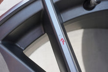 Load image into Gallery viewer, 1x Alufelge 19 Zoll 8.5" 5x112 40ET 8W0601025DH Audi Rim Wheel FEL4476099964gt