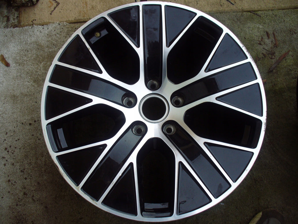 1x Alufelge 20 Zoll 11.0" 5x130 60ET Glanz Schwarz 9J1601025K Porsche Taycan FEL6092548546hl