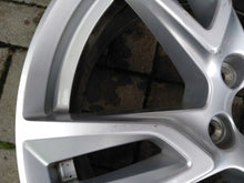 Laden Sie das Bild in den Galerie-Viewer, 1x Alufelge 18 Zoll 7.5&quot; 5x108 50,5ET Glanz Silber 31362866 Volvo Xc60 Ii