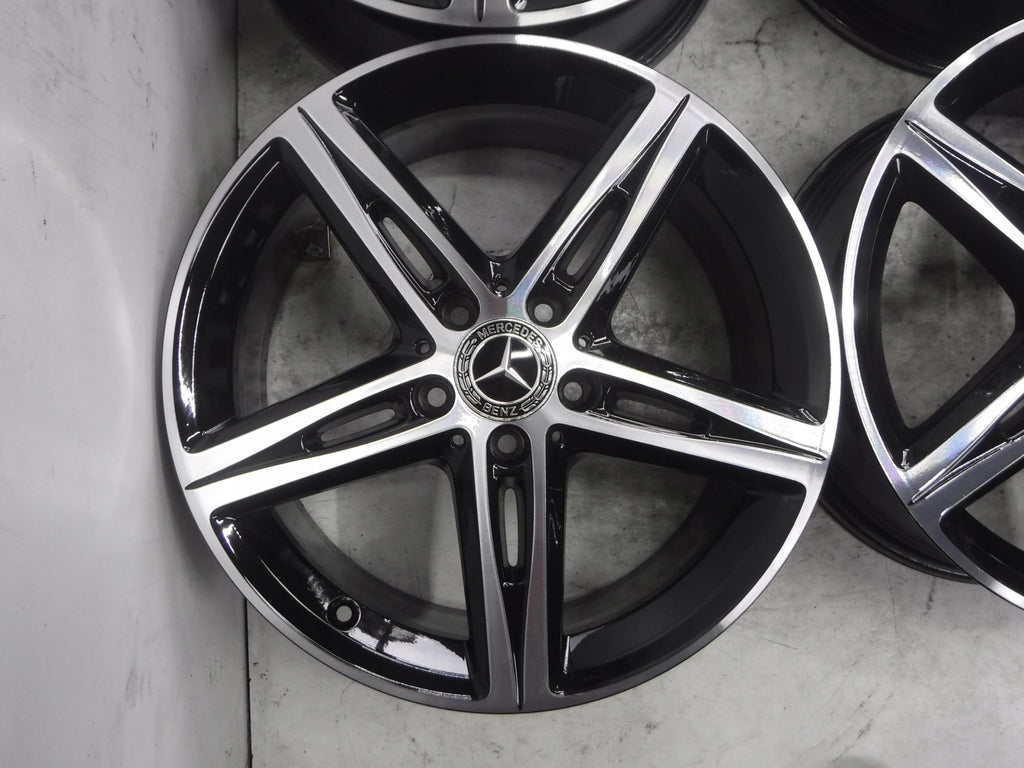 4x Alufelge 18 Zoll 7.5" 5x112 49ET Glanz Schwarz A1774010700 Mercedes-Benz W177 FEL9907796824oo