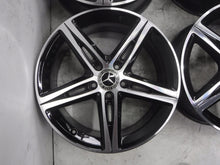 Laden Sie das Bild in den Galerie-Viewer, 4x Alufelge 18 Zoll 7.5" 5x112 49ET Glanz Schwarz A1774010700 Mercedes-Benz W177 FEL9907796824oo