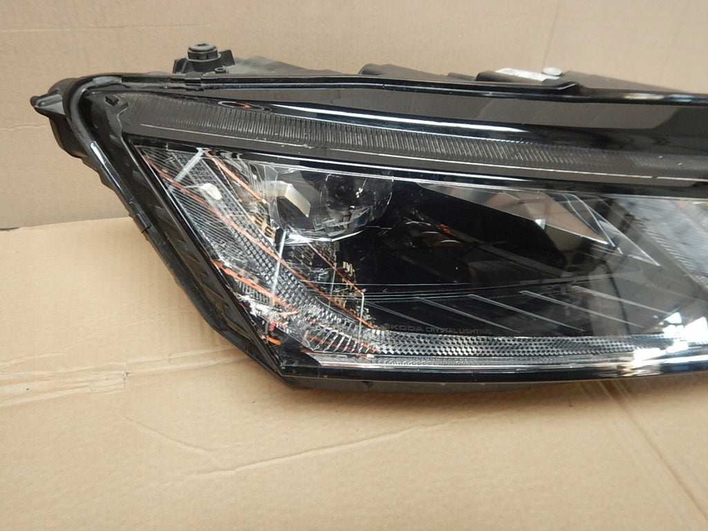 Frontscheinwerfer Skoda Octavia IV 5E4941016A LED Rechts Scheinwerfer Headlight SCH7158158983xd