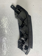 Laden Sie das Bild in den Galerie-Viewer, Frontscheinwerfer Hyundai Kona Ein Stück (Rechts oder Links) Headlight SCH6151479859ta