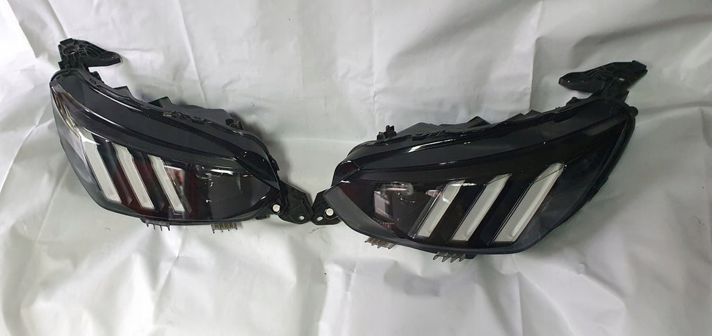 Frontscheinwerfer Peugeot 2008 208 II 9823194180 LED Rechts oder Links