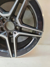 Laden Sie das Bild in den Galerie-Viewer, 1x Alufelge 18 Zoll 8.5&quot; 5x112 49ET A2054019600 Mercedes-Benz W205 Rim Wheel