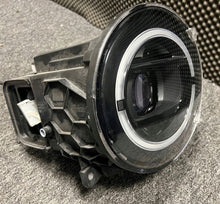 Laden Sie das Bild in den Galerie-Viewer, Frontscheinwerfer Mercedes-Benz W463 A4639065202 Links Scheinwerfer Headlight SCH8450506779wy
