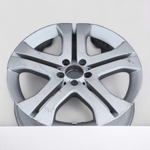 Laden Sie das Bild in den Galerie-Viewer, 1x Alufelge 19 Zoll 8.0&quot; 5x112 60ET A1644014802 Mercedes-Benz Rim Wheel