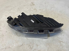 Laden Sie das Bild in den Galerie-Viewer, Frontscheinwerfer Ford Focus NX7B-13E015-CF Links Scheinwerfer Headlight SCH1288021498hx