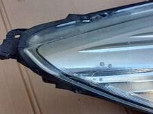 Laden Sie das Bild in den Galerie-Viewer, Frontscheinwerfer Ford Kuga CV44-13W029-AE Rechts Scheinwerfer Headlight SCH1618703522cb
