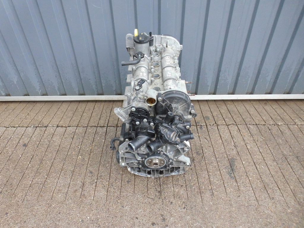 Motor VW Golf III VII CJZ 1.2 TSI 115TKm 2016 Benzin Engine Unkomplett