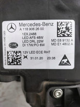 Laden Sie das Bild in den Galerie-Viewer, Frontscheinwerfer Mercedes-Benz Cla C118 A1189062600 Rechts Headlight SCH1676406503oa
