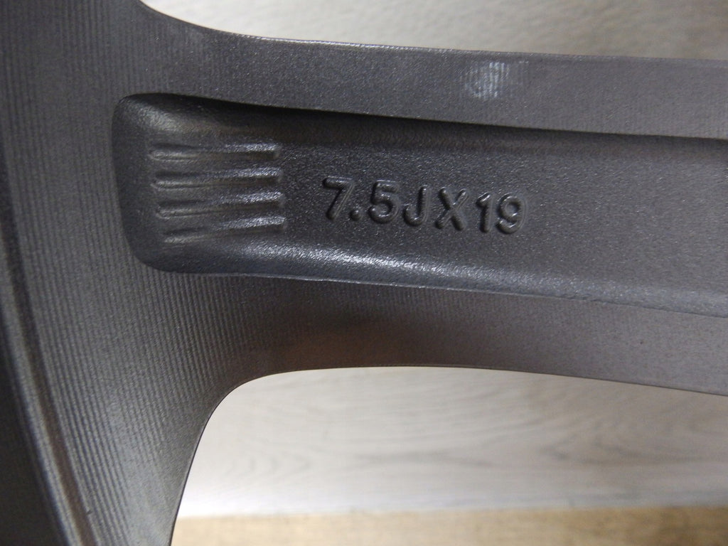 1x Alufelge 19 Zoll 7.5" 5x114.3 49 5ET Hyundai Tucson Santa Fe Rim Wheel