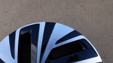 Load image into Gallery viewer, 1x Alufelge 21 Zoll 9.0" 5x112 42ET 11A601025T VW Id.4 Rim Wheel FEL8120022503gl