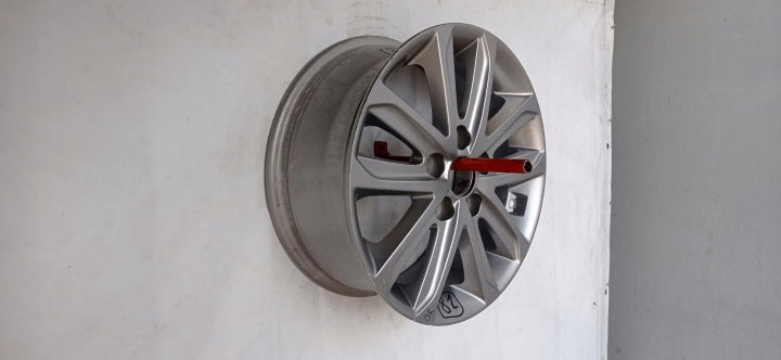 1x Alufelge 16 Zoll 6.5" 5x114.3 53ET Glanz Silber 52910-3Y450 Hyundai Elantra FEL1752950071ke