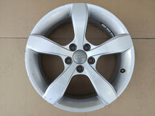 Laden Sie das Bild in den Galerie-Viewer, 1x Alufelge 16 Zoll 6.0&quot; 5x100 30ET Glanz Silber 8X0071496 Audi A1 Rim Wheel