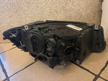 Laden Sie das Bild in den Galerie-Viewer, Frontscheinwerfer BMW 5 F11 F10 7203246 7203245 Xenon Rechts oder Links SCH4359085289jq