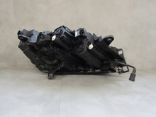 Laden Sie das Bild in den Galerie-Viewer, Frontscheinwerfer Skoda Enyaq 5LB941015A LED Links Scheinwerfer Headlight SCH6675579790kq