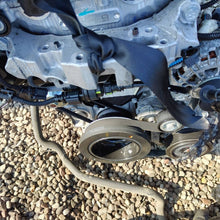 Laden Sie das Bild in den Galerie-Viewer, Motor Citroën C3 Aircross HN01 1.2 THP Benzin Engine Komplett MOT2794942851ew