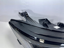 Laden Sie das Bild in den Galerie-Viewer, Frontscheinwerfer Cupra Born 10F941007H 10F941008H Ein Satz Headlight SCH1109508600vj