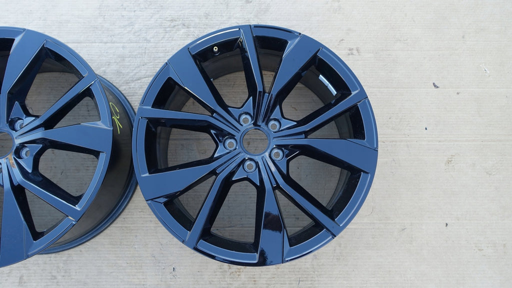 1x Alufelge 19 Zoll 8.0" 5x112 47ET Glanz Schwarz 2GA601025AK VW T Roc Rim Wheel FEL7159148673qy