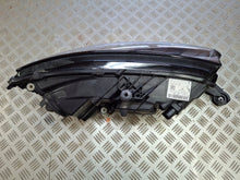 Load image into Gallery viewer, Frontscheinwerfer Skoda Fabia III 6V1941015D Links Scheinwerfer Headlight