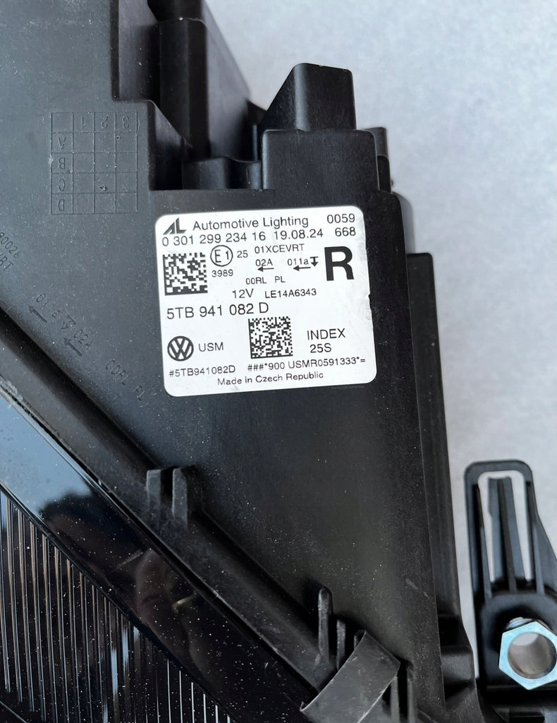 Frontscheinwerfer VW Touran 5TB941082D 5TB941081D LED Rechts oder Links