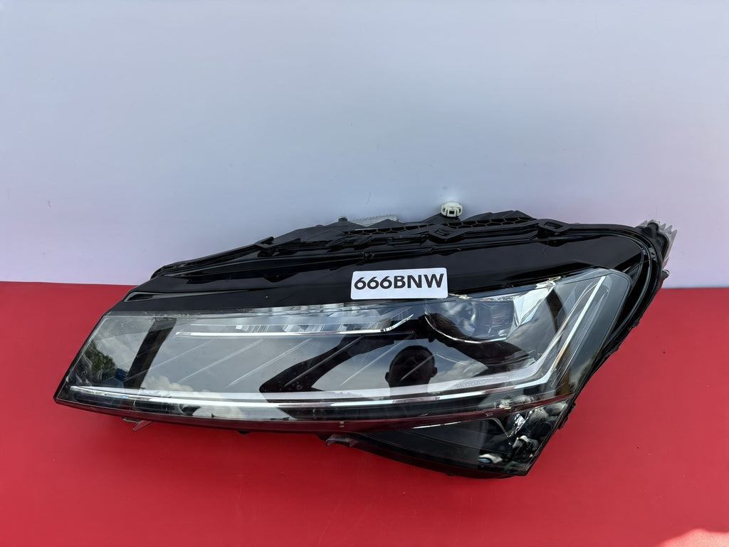 Frontscheinwerfer Skoda Superb III 3V1941015E Links Scheinwerfer Headlight