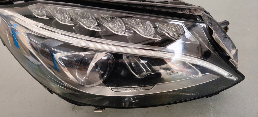 Frontscheinwerfer Mercedes-Benz W205 A2059062604 LED Rechts Headlight SCH8277091713kr