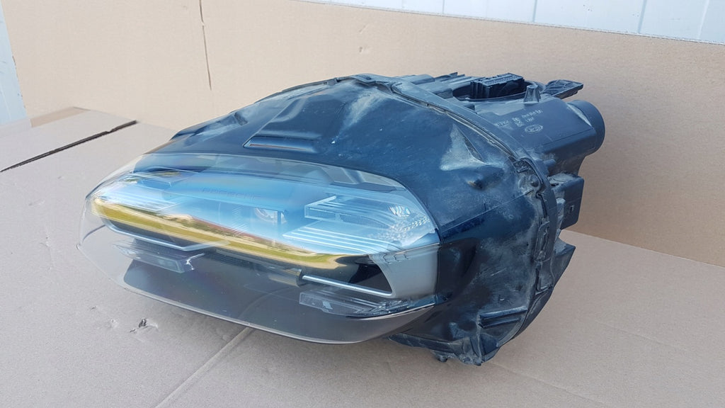 Frontscheinwerfer Porsche Taycan 9J1941031E Full LED Links Headlight SCH9806661678fx