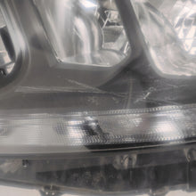 Laden Sie das Bild in den Galerie-Viewer, Frontscheinwerfer Toyota Aygo X 29316 Links Scheinwerfer Headlight SCH2987441921km