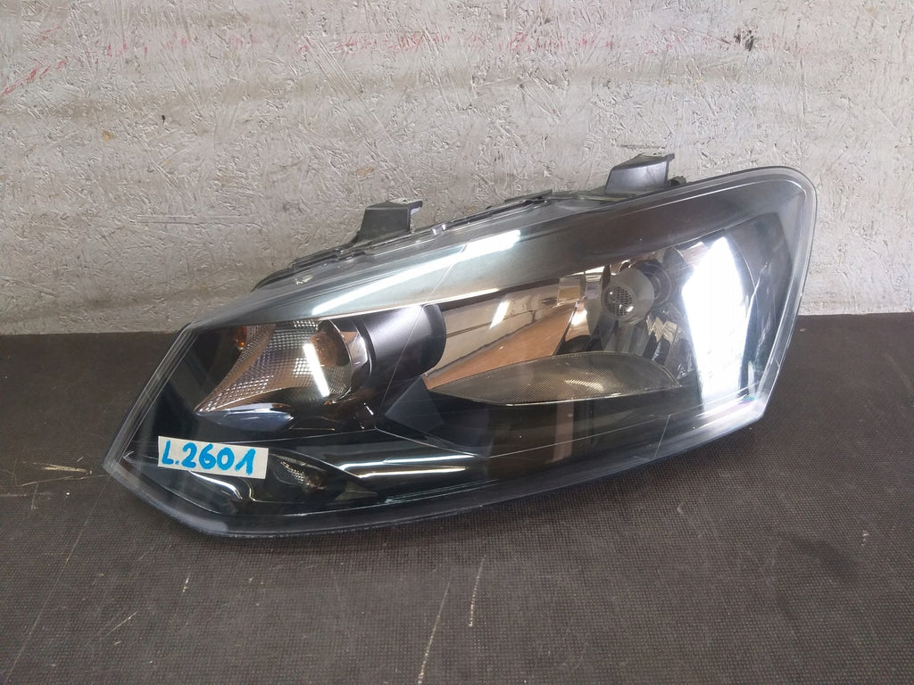 Frontscheinwerfer VW Polo 6R1941015E Links Scheinwerfer Headlight