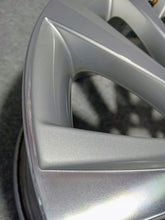 Load image into Gallery viewer, 1x Alufelge 18 Zoll 7.5" 5x112 48ET Glanz Silber 5E3601025 Skoda Octavia Iv FEL5442685057ik