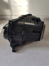 Laden Sie das Bild in den Galerie-Viewer, Frontscheinwerfer Land Rover Defender L8B213W029HG Rechts Scheinwerfer Headlight SCH3815861448ur