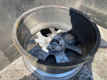 Load image into Gallery viewer, 1x Alufelge 19 Zoll 9.0" 5x112 6883752 BMW Rim Wheel FEL7532555619vv
