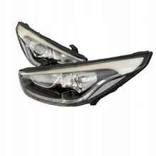 Laden Sie das Bild in den Galerie-Viewer, Frontscheinwerfer Hyundai Ix35 Ein Satz Scheinwerfer Headlight SCH4499616794lg