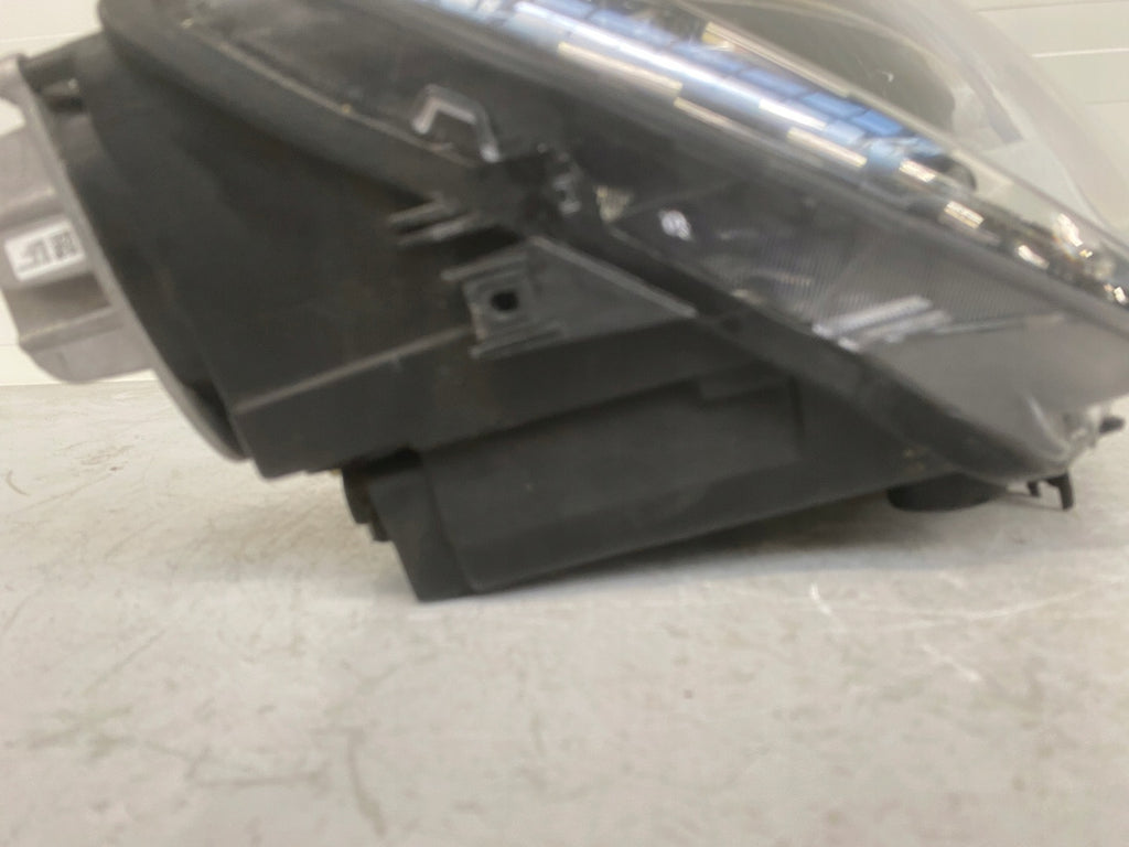 Frontscheinwerfer Seat Ateca 576941008F Rechts Scheinwerfer Headlight SCH8338190134oy